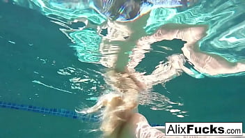 Busty Blondes Alix _ Cherie Go Skinnydipping
