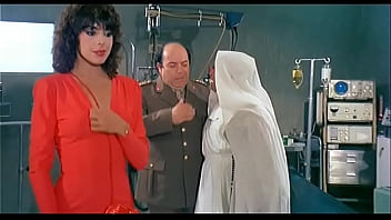 Helm Auf ... Hose Runter (la Dottoressa Ci Sta Col Colonnello)