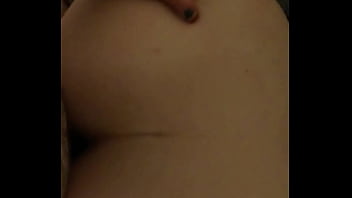 Amateur With Fat Ass Gets Creampie