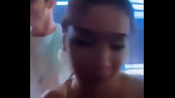 Anitta Beijando Muito