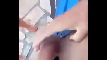 Limpando O Pau Com A Boca