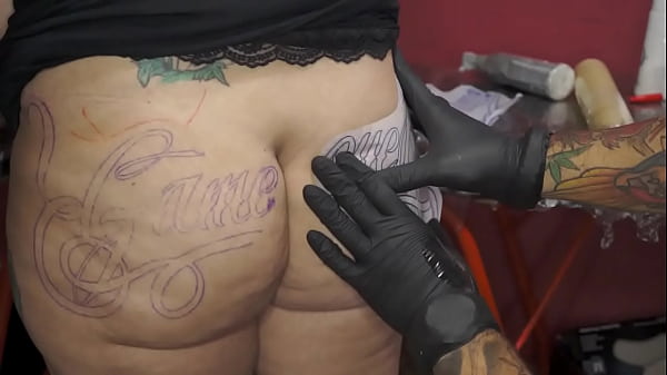 Fazendo Minha Tattoo Nova Na Raba!