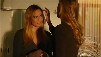 Lesbian, Kiss - Lesbian - 2025 - Amazing - Scene - Video 2321543