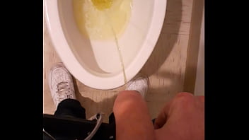 Curiosity93 - Pissing-gay-peeing-flaccid-soft-cock