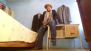 El Mundo Fetichista Y Fisting De Tú Gángster Cantante En Banda Regional Mexicana