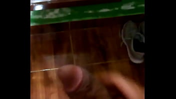 Gozando Igual Cavalo - punheta, gozando, soloboy, safado, pernambuco, caruaru, moab, batendo-punheta, super-gozada, gozando - Video 2402425