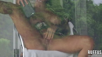 Espionando A Vizinha Vadia Se Masturbando Na Varanda