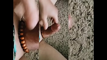 Sub Squeezes For Tasty Cum.