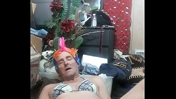 Having A Good Time Meoffnow Playing Play