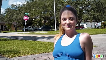 Yngr - 19 Year Old Kinsley Kane Wants To Experience All The Dick