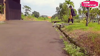 [hansel Thio Channel] Public Nude - I Explore Downtown Garden For Practice Photo Shoot Job When Day Light On And Off Part 1