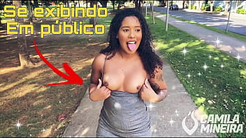 Novinha Safada Se Exibindo Em P_blico Com Um Plug No Cuzinho