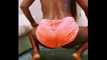 Panameña Negrita Culona _le Importa Un Carajo_