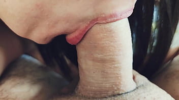 Novinha Gulosa Chupando Meu Saco E Meu Pau