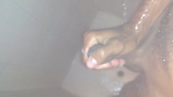 Pajeandome En La Ducha - masturbation, masturbate, soloboy - Video 2325779