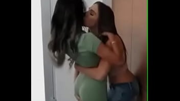 Lesbian, Lesbians - Lesbian - 2025 - Hot - Performance - Video 2325805