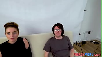 Yorkshire Guy Jizzes Face