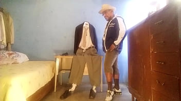 El Cholo Mexicano Y El Conductor De Noticias