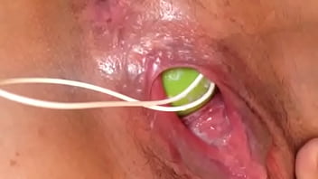 Muy Mojada Mientras Se Masturba