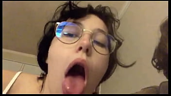 Teen Blowjob Live On Periscope