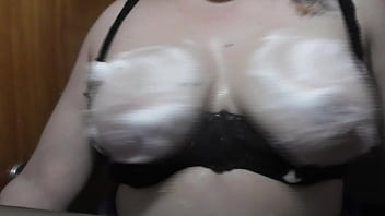 Masaje De Grandes Tetas