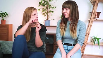 Intimate Moments Mit Nicky Und Kate - lesbian, amateur, fingering, toys, german, pussy-eating, lesbian-sex, lesbian-porn, lesbian-licking, - Video 2281242