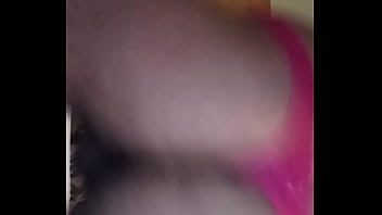 Bottom Ass Shaking