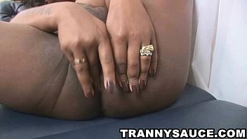 Foxy Ebony Shemale Honey Tugging On Her Hard Cock