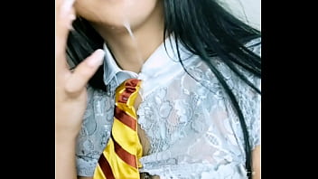 Semen En La Cara Y Boca