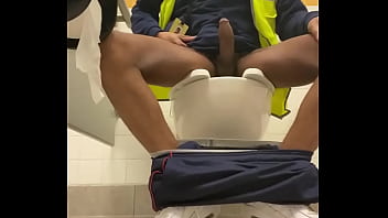 Masturbating At Work - cumshot, cum, sexy, masturbation, solo, cute, gay, big-cock, black-cock - Video 2358305
