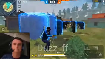 Bolsonaro Jogando Free Fire