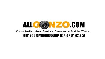 Slutty Blonde Opens Her Horny Twat With Speculum By The Pool