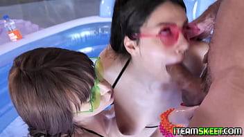 Super Thicc Ladies Sharing The Lucky Studs Huge Man Meat