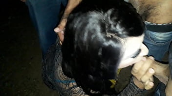 Dogging Na Praça Da Cultura Com Mulher Trans