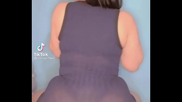 Enseñando La Tanga