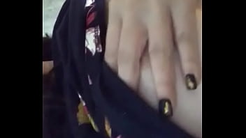 Colegiala Se Toca Los Senos Para Complacer A Su Novio