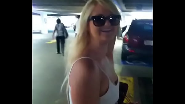 Coxxx Model Ivy Lace On Her Way To A Bukkake.