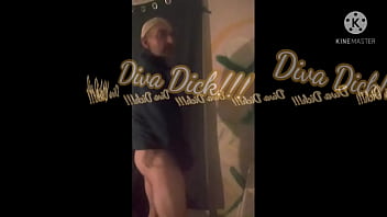 Diva Dick Hear You Coming