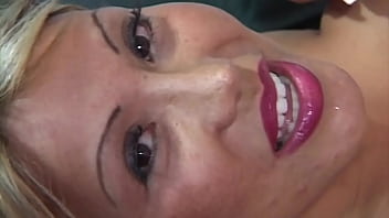 Ava Devine: Gorge Profonde Et éjaculations En Bouche !