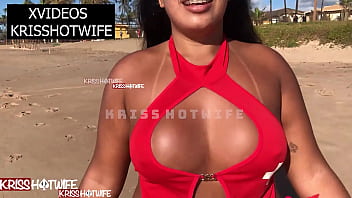 Kriss Hotwife Novinha De Salvador E Corno Filmando Na Praia