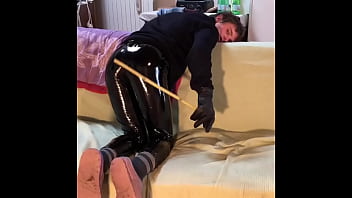 Fetisch Mit Lederhose - porn, teen, hot, pornstar, ass, real, young, solo, latex, fetish, horny, gay, soloboy, shortinho-de- - Video 2213487