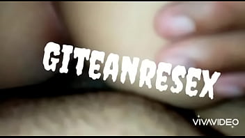 Mi Perrita Se Divierte Con Su Ginecólogo , Mientras Trabajo, La Perrita Más Feliz