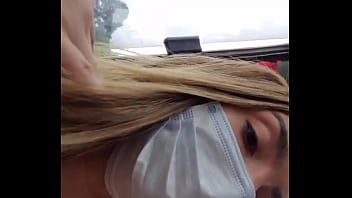 Sem Calcinha No Onibus... Provocando Ao Passageiro Do Lado E Deixando Ele Tocar A Ppkinha .... Quer Ver O Video Completo??... : Bolivianamimi