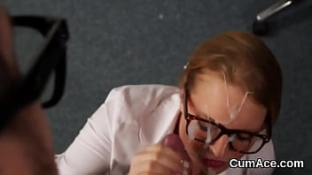 Randy Idol Gets Jizz Load On Her Face Eating All The Love Juice