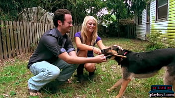 Petite Milf Blonde And Her Goofy Boyfriend Want A Good Sextape