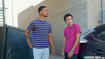 Young Guys Gang Bang Milf Latina