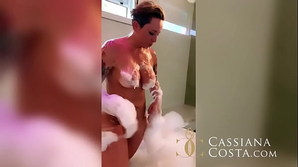 Cavalgando No Marido E Depois Pedi Para Gozar Na Minha Boca.