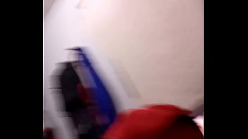 Mamando Una Verga Enorme