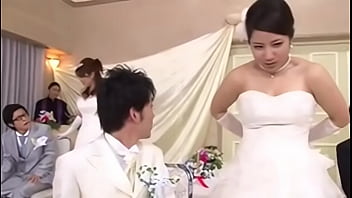 Japonesas Fodeendo Em Publico No Meio Do Casamento