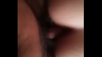 Desvirginando A Esta Nalgona